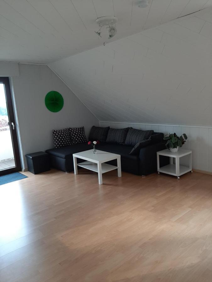 Familienfreundliche Ferienwohnung Auf Dem Lande Monteur Wohnung Hessisch Oldendorf Esterno foto